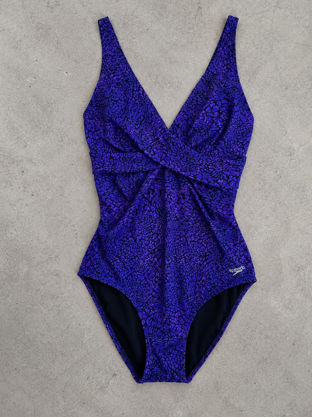 Speedo Purple Print One Piece Swimsuit 14 Built In Bra Tummy Control Resortwear